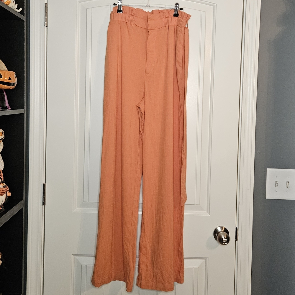 Forever 21 Paperbag Waist Wide Leg Pants.